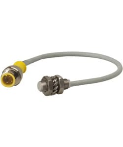 Servidor Torre Sensor De Proximidad TURCK BI2U EG08 AP6X V1131   Nuevo, Para Automatización Industrial (PLC) Placa Induccion Bosch