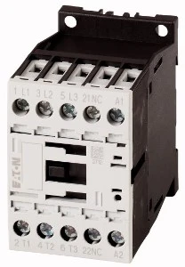 https://www.macroptar.com/articulos/D3/DILM7-01(24VDC).webp