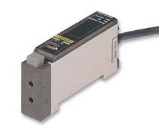 Omron Teaching sensore fotoelettrico 4 canali fibra ottica gatto n. E3X