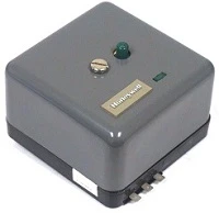 https://www.macroptar.com/articulos/R1/RA890F1411-U.webp